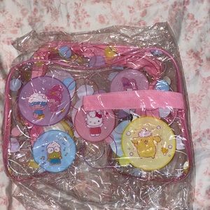 Hello Kitty toiletry bag